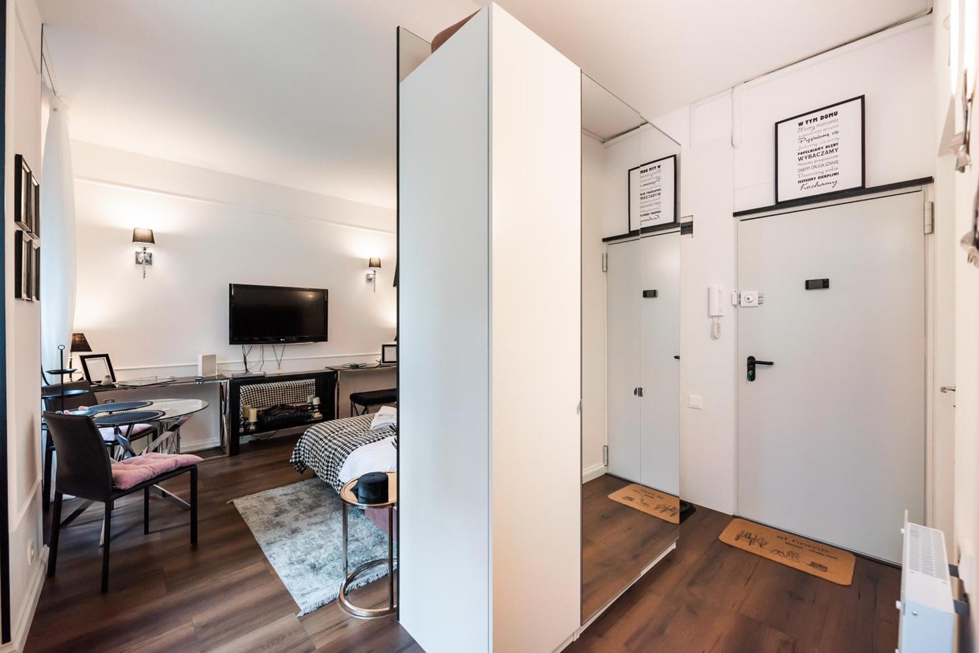 Premium Apart Varsovia Alice 2 Εξωτερικό φωτογραφία